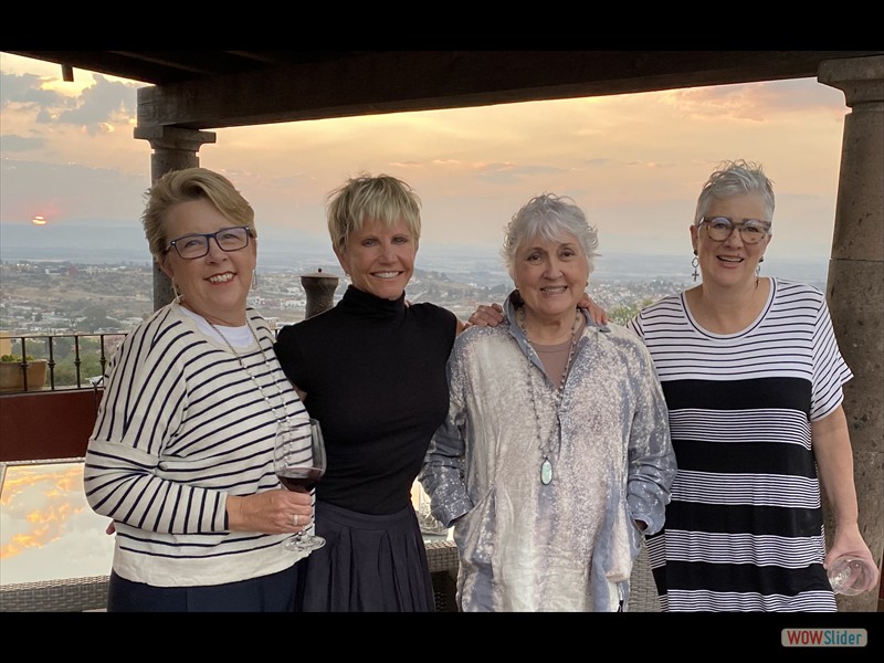 Lisa, Tammy, Dab and Carmel on Lisa's rooftop